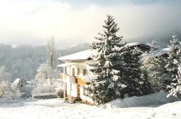 Gastehaus Winkler Hotel Karres Екстериор снимка