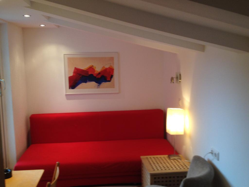 Gastehaus Winkler Hotel Karres Екстериор снимка