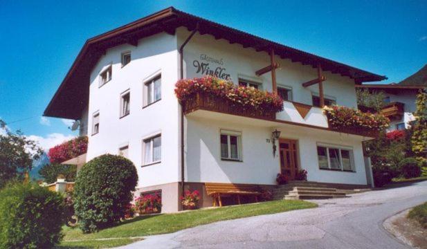 Gastehaus Winkler Hotel Karres Екстериор снимка